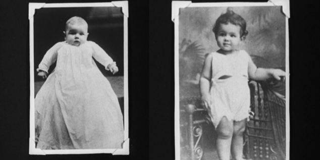 I Love Lucy S02 E15 - Ricky and Lucy baby photos